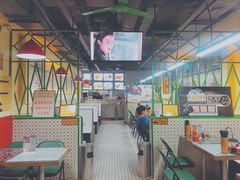 -莅香岛港式餐厅(滨江道店)