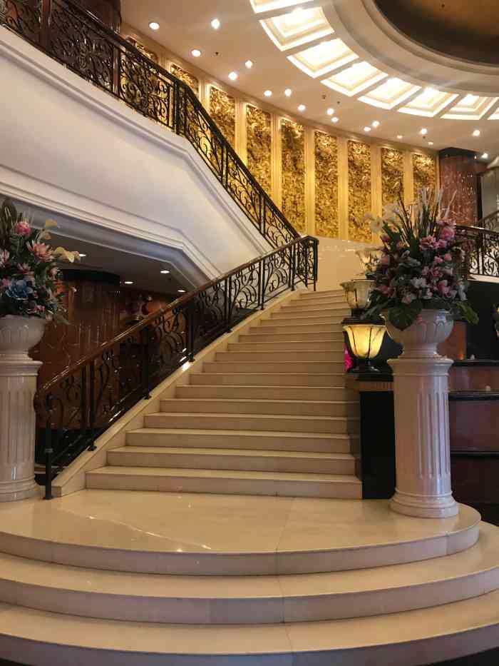 阿锋香港酒楼(泰达国际会馆店)