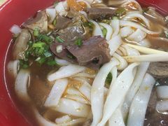 -牛师傅牛肉面(尚隆路店)