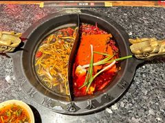 鸳鸯锅-蜀大侠火锅(建设路第五大道店)