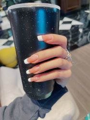 -UGIRL有个美甲