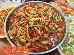 -邱金小炒·30 年盐帮江湖菜(自贡店)