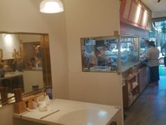 -李与白包子铺(桐梓林店)