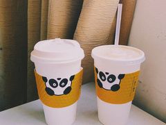 -熊猫一间店欧式奶茶铺