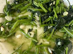 -芦茨金富饭庄·25年老字号·专做稻草鸡