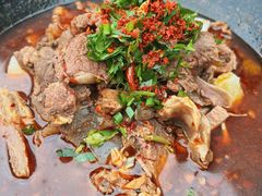 -大众跷脚牛肉馆·非遗传承单位(峨眉山店)