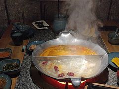 -湊湊火锅·茶憩(郑州绿地新都会店)