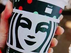 -星巴克(上海虹桥站2A检票口)