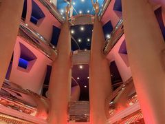 -迪拜帆船酒店海底餐厅