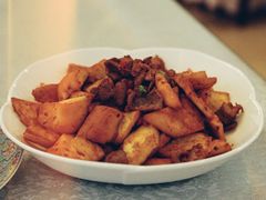 干煸馕炒肉-汗腾格里·风味餐厅(新疆驻京办店)