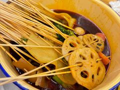 -拈签一笑黄牛肉辣卤串串