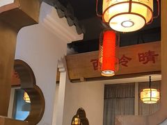 -万重锦·人文川菜馆(骡马市店)