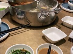 -左庭右院鲜牛肉火锅(金山万达店)