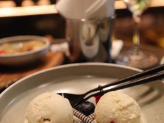 香草冰激凌-wineapp葡萄酒餐吧(外滩金融中心店)