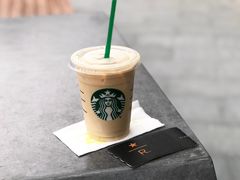 馥芮白-星巴克臻选(广州二沙岛文立方店)