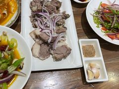 -清真·玛丽亚新疆菜主题餐厅(浙江中路店)