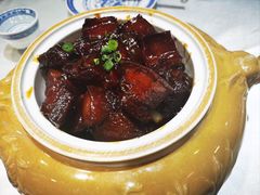 上海本帮红烧肉-蠔友汇(皇姑店)