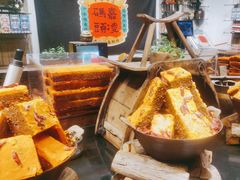 -嘉凌码头·重庆特产手工火锅底料(洪崖洞九楼店)