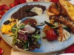 -Mark&Mars Restaurant