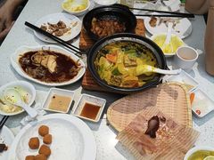 -肥仔文澳门猪骨煲(南京西路店)