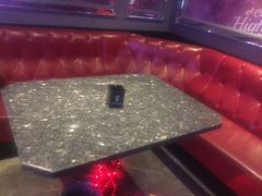 -范特西FANTASY量贩式KTV(民主广场店)