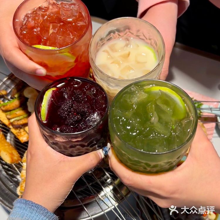 港东五街去了！坠好吃的牛蛙吃了！