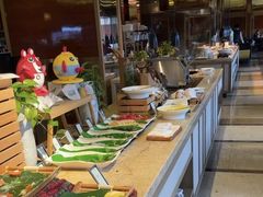-大中华希尔顿酒店-念自助餐·嗨啤·小龙虾