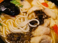 酸菜鱼米粉-鑫花溪牛肉米粉(凤凰街创始总店)