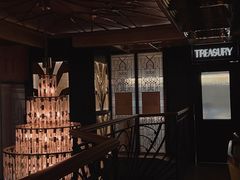 -Mogul Eatery·大亨餐酒馆