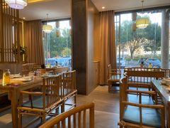 -严记小天府酸菜鱼(西四路店)