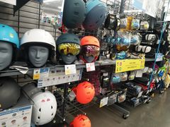 -迪卡侬(西华店)