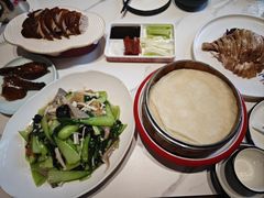 -梅利汴京烤鸭•开封豫菜地标店(东司门店)