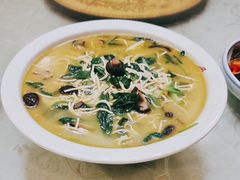 大煮干丝-新农村小院(北外滩水城第六街区店)