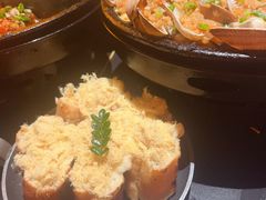 -何师烧烤Pro ·江湖川菜·小龙虾·精酿(太古里旗舰店)