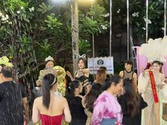 -金东尼人妖秀