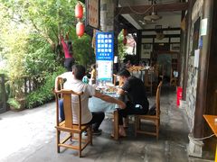 -庶民居中餐馆(花土店)