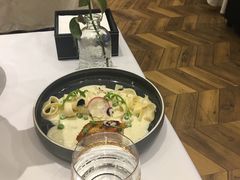 三文鱼配意式奶油卷面-西山人家·二十年老字号农家菜(旺山店)