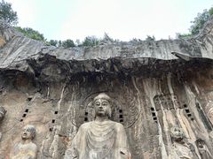 -龙门石窟