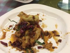-鲁班小馆(政四街店)