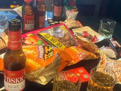 -弥庐酒吧KTV(庐山店)