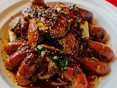 -肥肥虾庄·金牌油焖大虾(汉街SKP店)