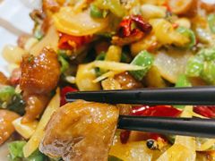 酸菜炒大肠-大川先生·小龙虾·川菜(信义坊店)
