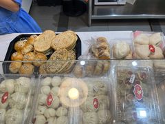 -白玉兰食品(中山公园龙之梦店)