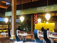 -弄堂里(西溪龙湖天街店)