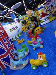 -哈尼鹿儿童梦幻王国(维多利万悦城店)