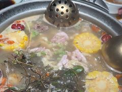 -禄婶鸡煲·打边炉
