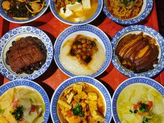 -蓝田九大碗民俗食府(蓝田店)