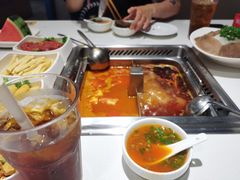 -海底捞火锅(长宁路龙之梦店)
