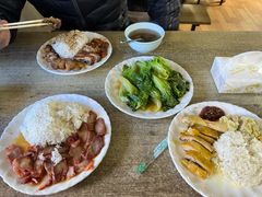 -煲煲香快餐(南京路店)