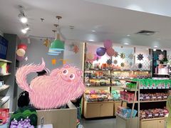 -良品铺子(白云新世界店)